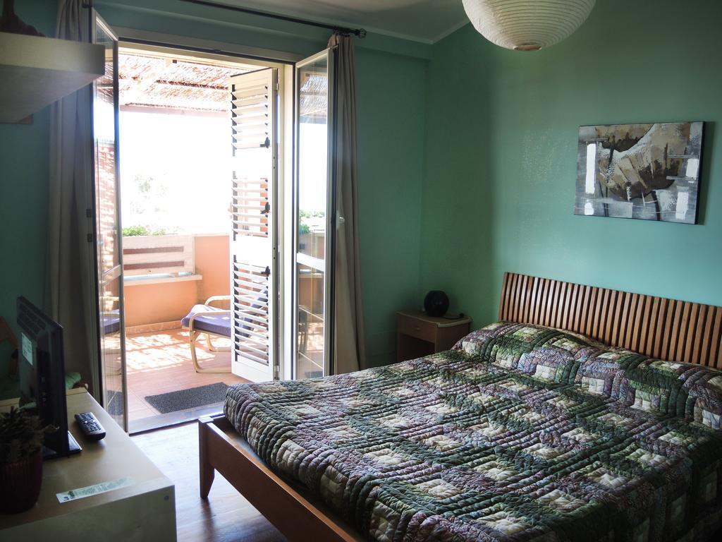 Le Ninfe Bed And Breakfast Anzio Kültér fotó